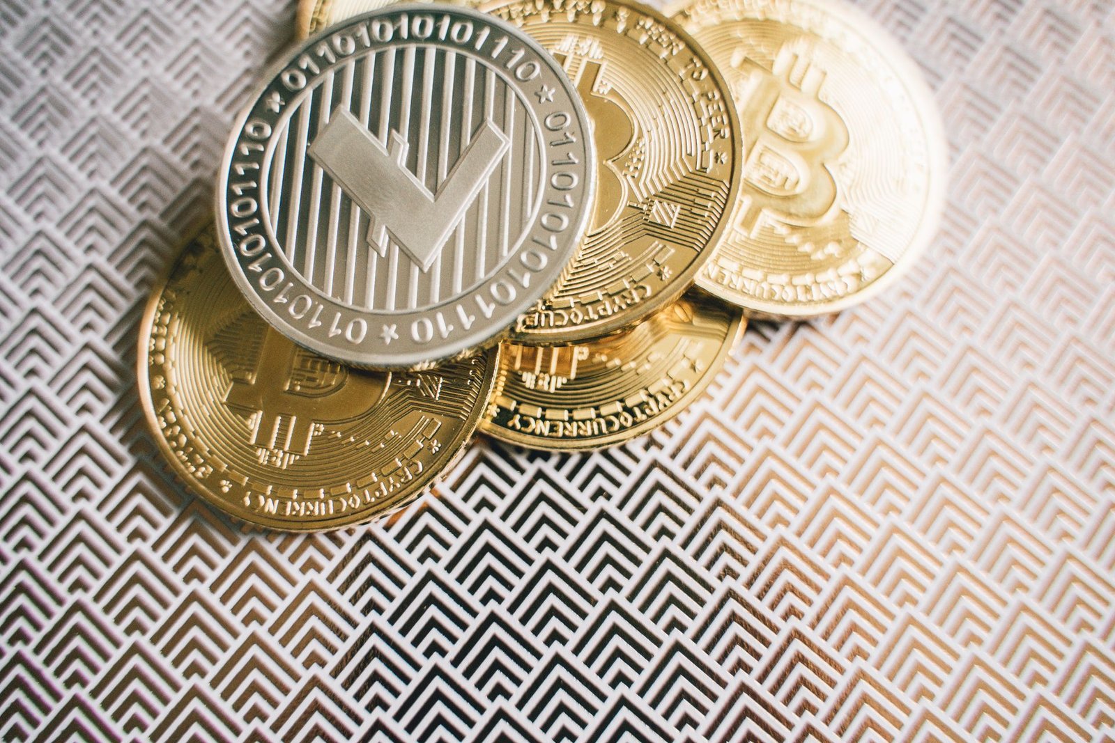 Crypto Investing for Beginners: Safe Steps Before Your First Buy